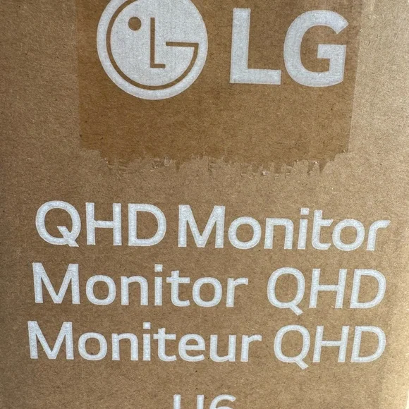 LG QHD Monitor - Brown Box